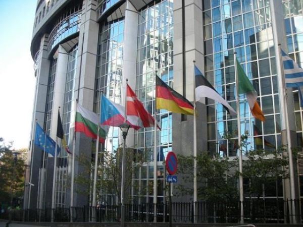 Европарламент одобрил программу оборонной промышленности