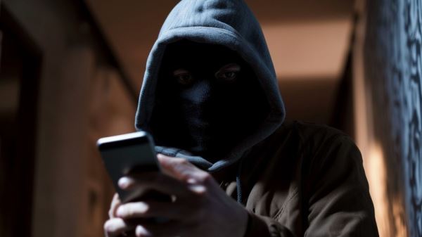 Схемы мошенников с приложениями-антирадарами