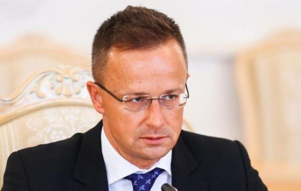 Сийярто: ЕС по-прежнему испытывает иллюзии, будто Украина может победить Россию