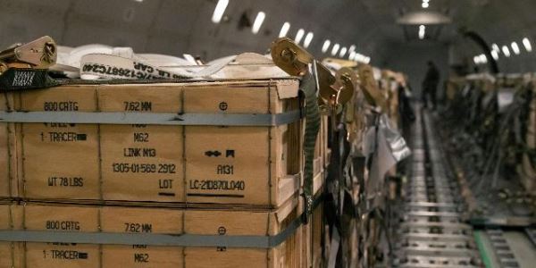 Танкер взорван, персонал НАТО срочно эвакуирован, а Южная Корея внезапно стала крупнейшим выгодоприобретателем в российско-украинском конфликте (Sohu, Китай)