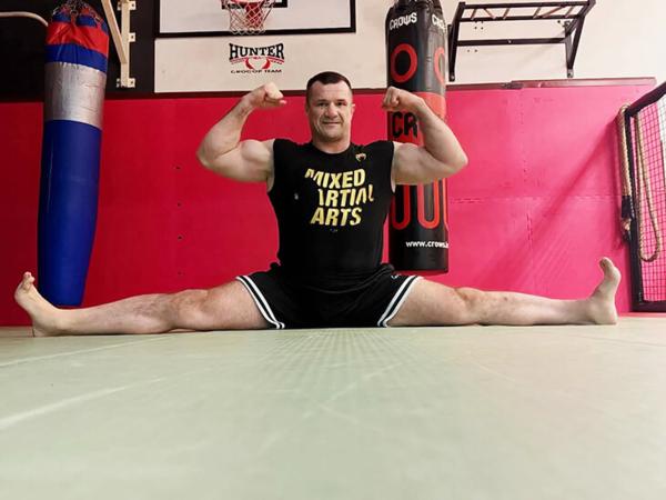 Федор хочет подраться с 51-летним КроКопом, перенесшим инсульт. А это разве не опасно?