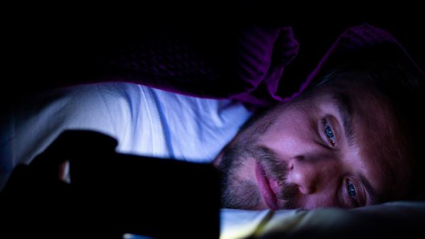 Финэксперт посоветовала не принимать рискованные денежные решения на ночь