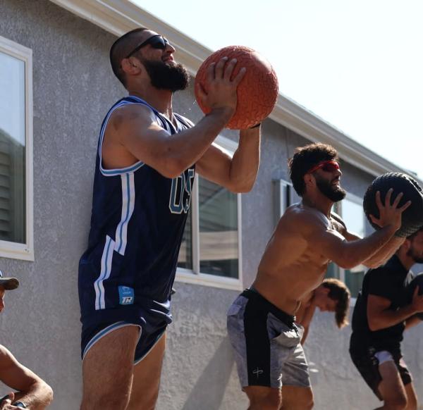 Новый поход Царукяна за поясом UFC: преграда – экс-соперник Махачева