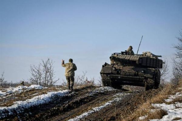 Пуститься по миру: как Киев намерен содержать армию в 800 тыс. человек