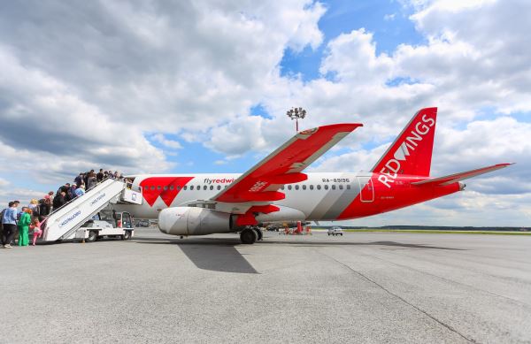 Red Wings будет летать в Геленджик из Казани и Екатеринбурга