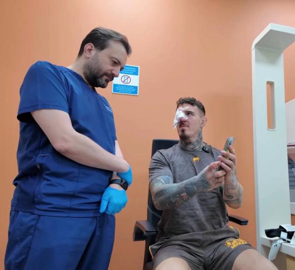 «Драться с одним глазом – обычное дело». Чемпиона UFC захейтили за снятие с титульника