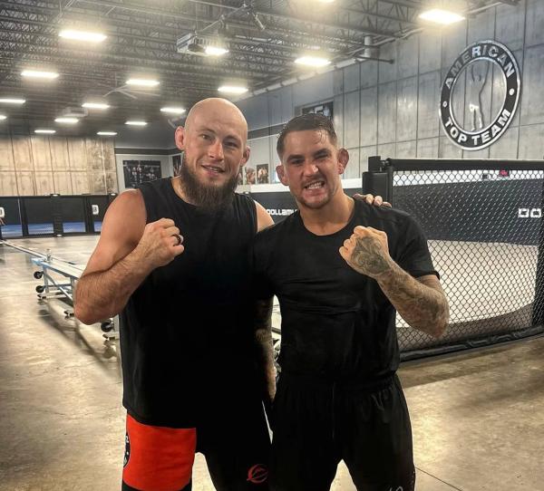 «Могу позволить Ролексы, но у меня Гармин за 100 тысяч». Наш боец UFC не проигрывает 12 лет – большое интервью