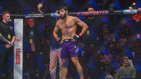 Бадаев объяснил, почему в UFC не хотят давать Царукяну титульный бой